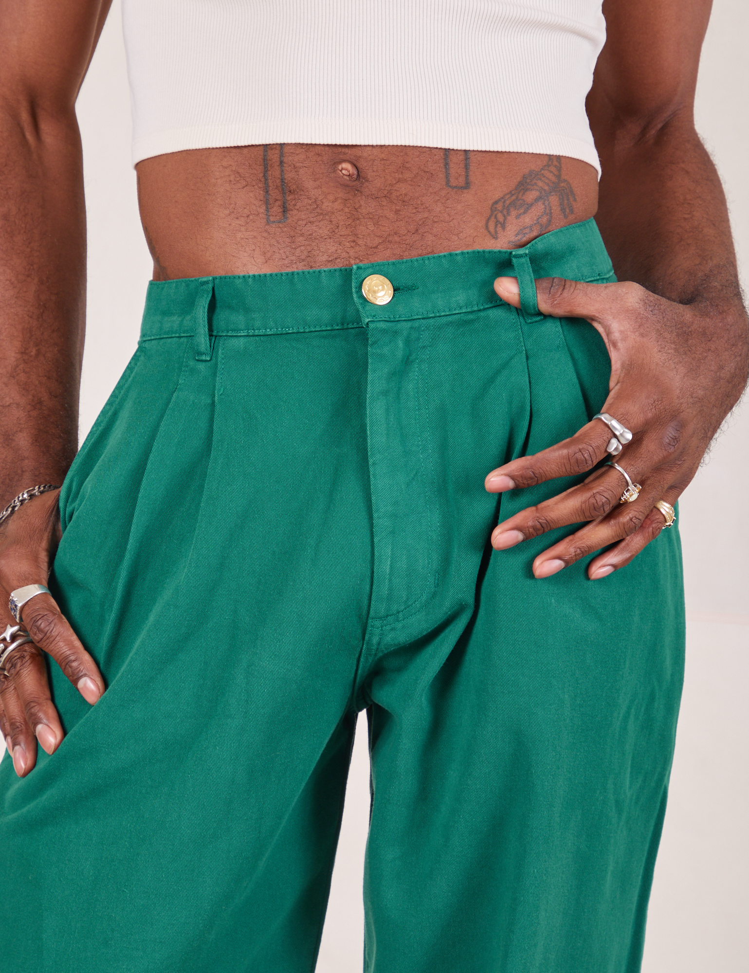 Heavyweight Trousers in Hunter Green front close up on Jerrod