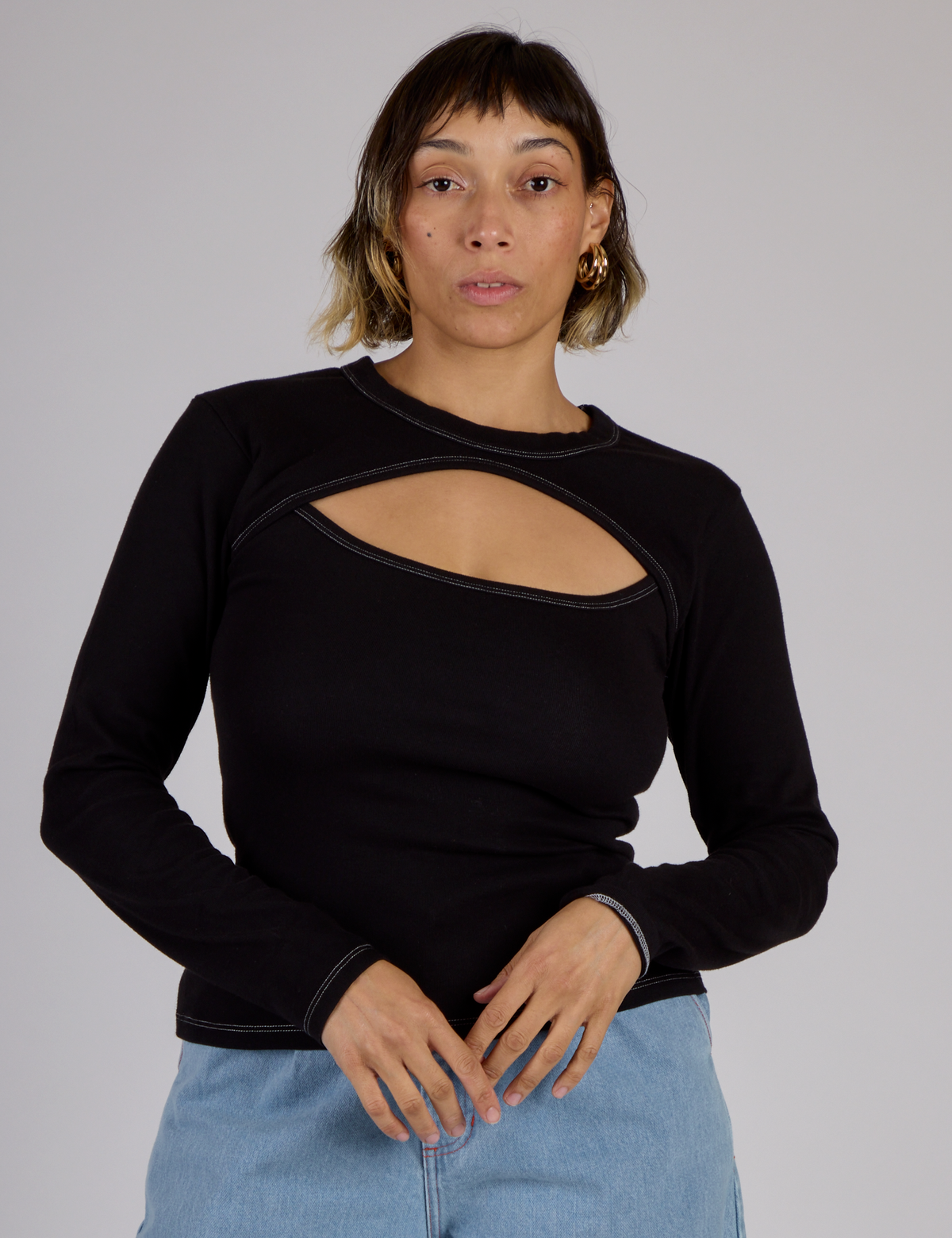 Porthole Long Sleeve Tee - Basic Black