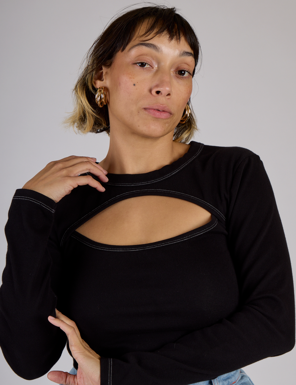 Porthole Long Sleeve Tee - Basic Black