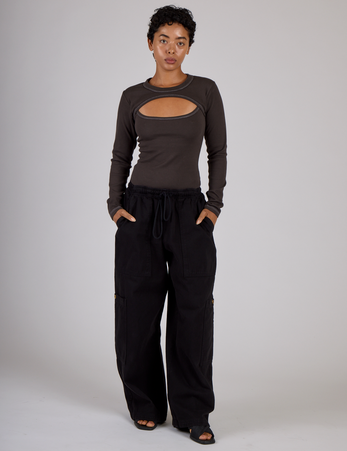 Porthole Long Sleeve Tee - Espresso Brown