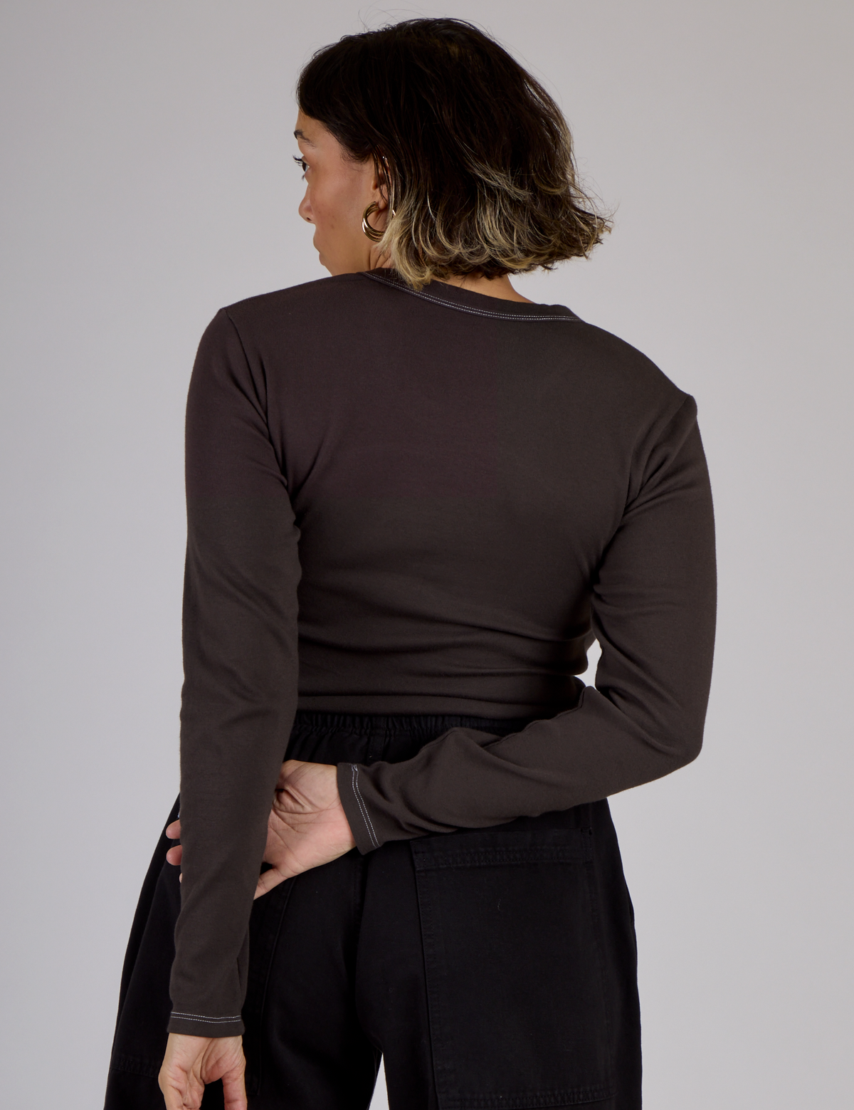 Porthole Long Sleeve Tee - Espresso Brown
