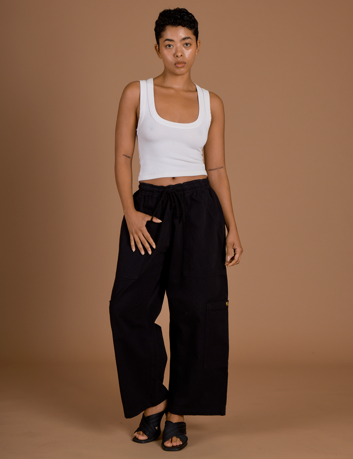 Drop Pocket Cargo Pants - Basic Black