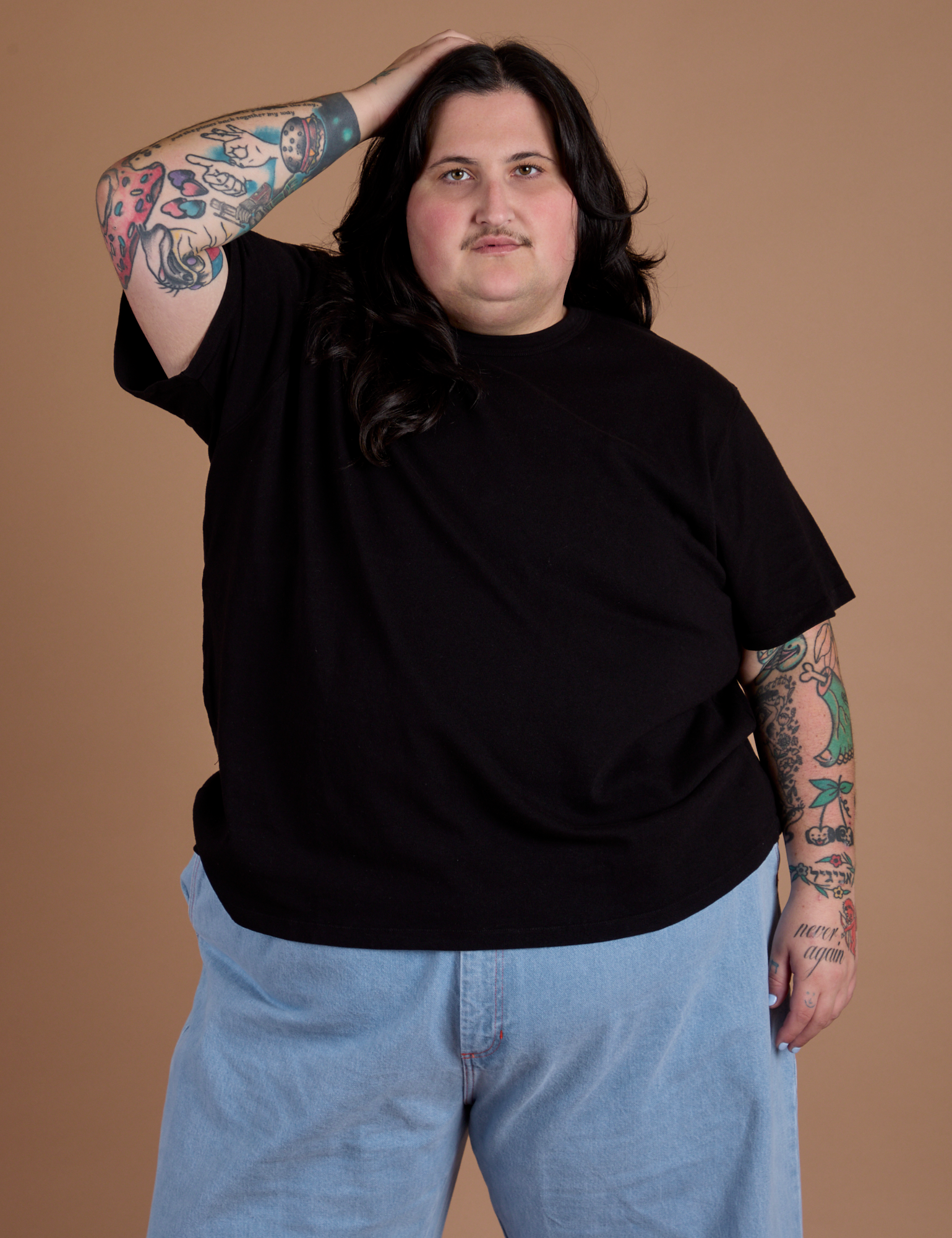 Burly Tee in Basic Black on Sam