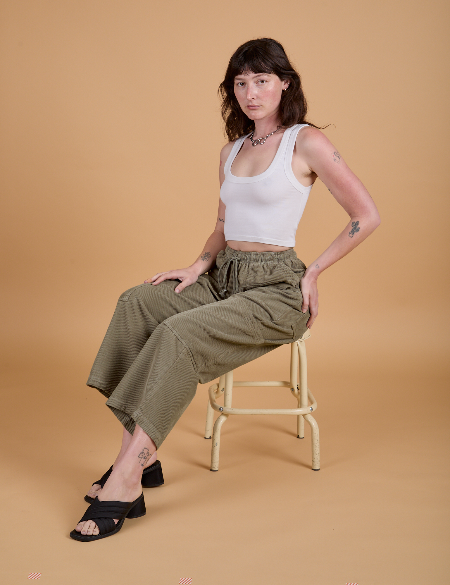 Corduroy Drop Pocket Cargo Pants - Khaki Grey – BIG BUD PRESS