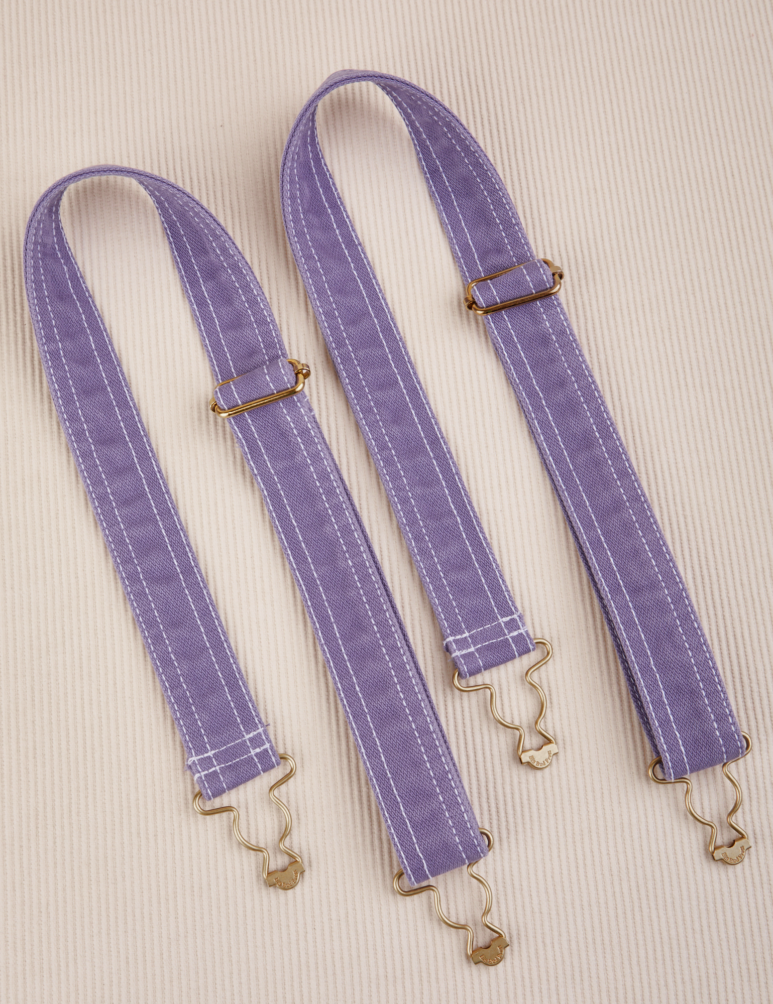 Overall Handbag Adjustable Straps in Faded Grape