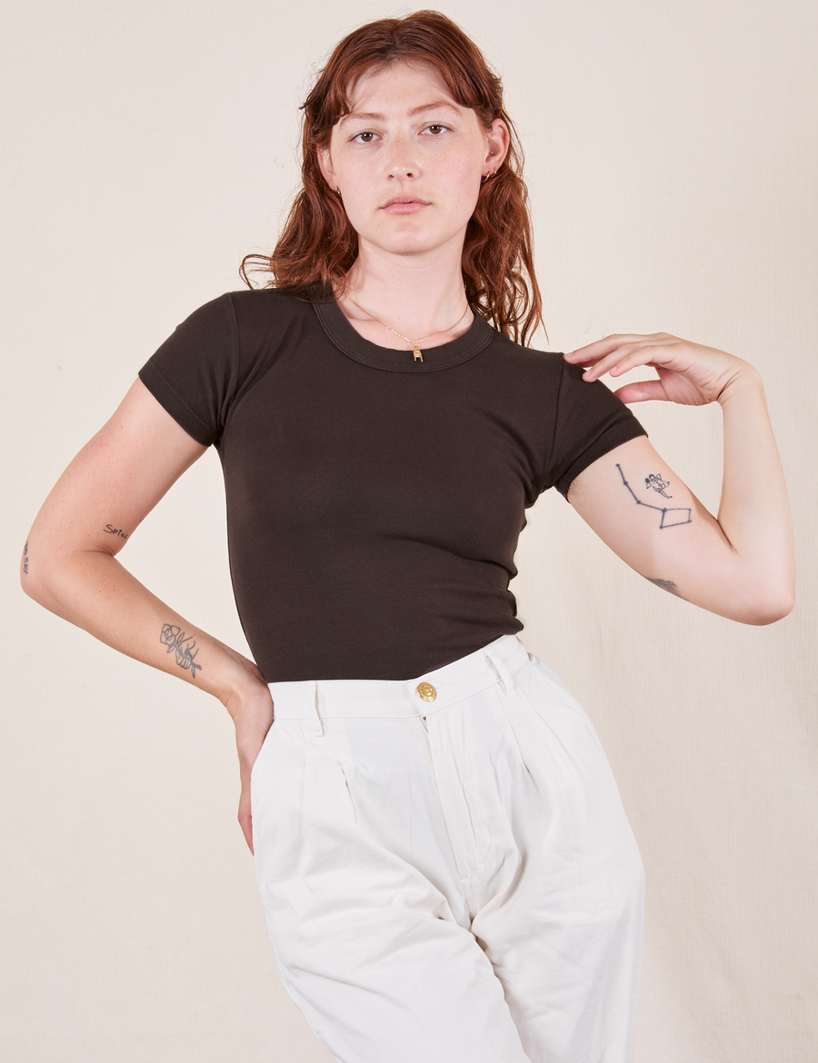 Alex is wearing size P Baby Tee in Espresso Brown