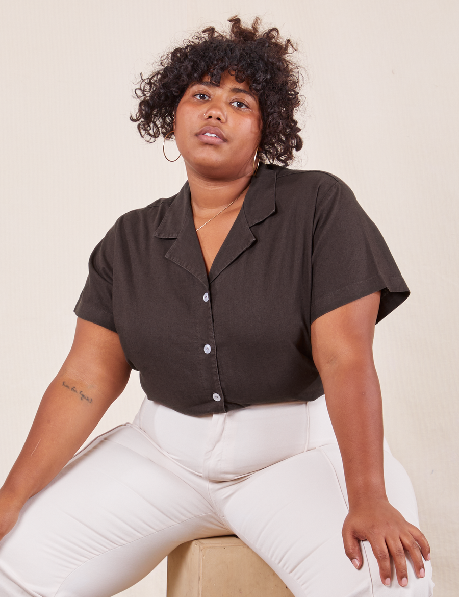 Pantry Button-Up in Espresso Brown on Morgan wearing vintage off-white Western Pants