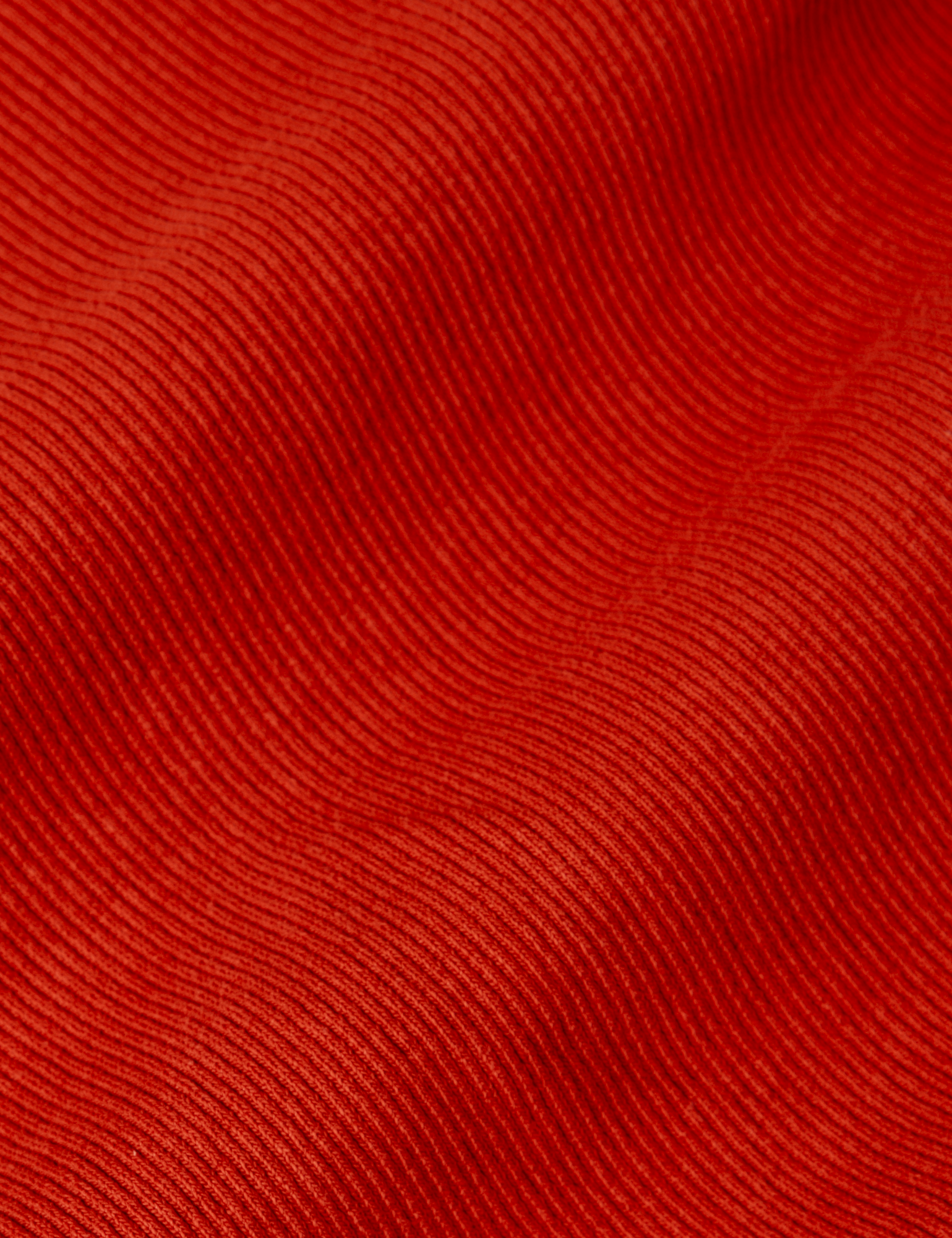 Long Sleeve V-Neck Tee in Paprika fabric detail