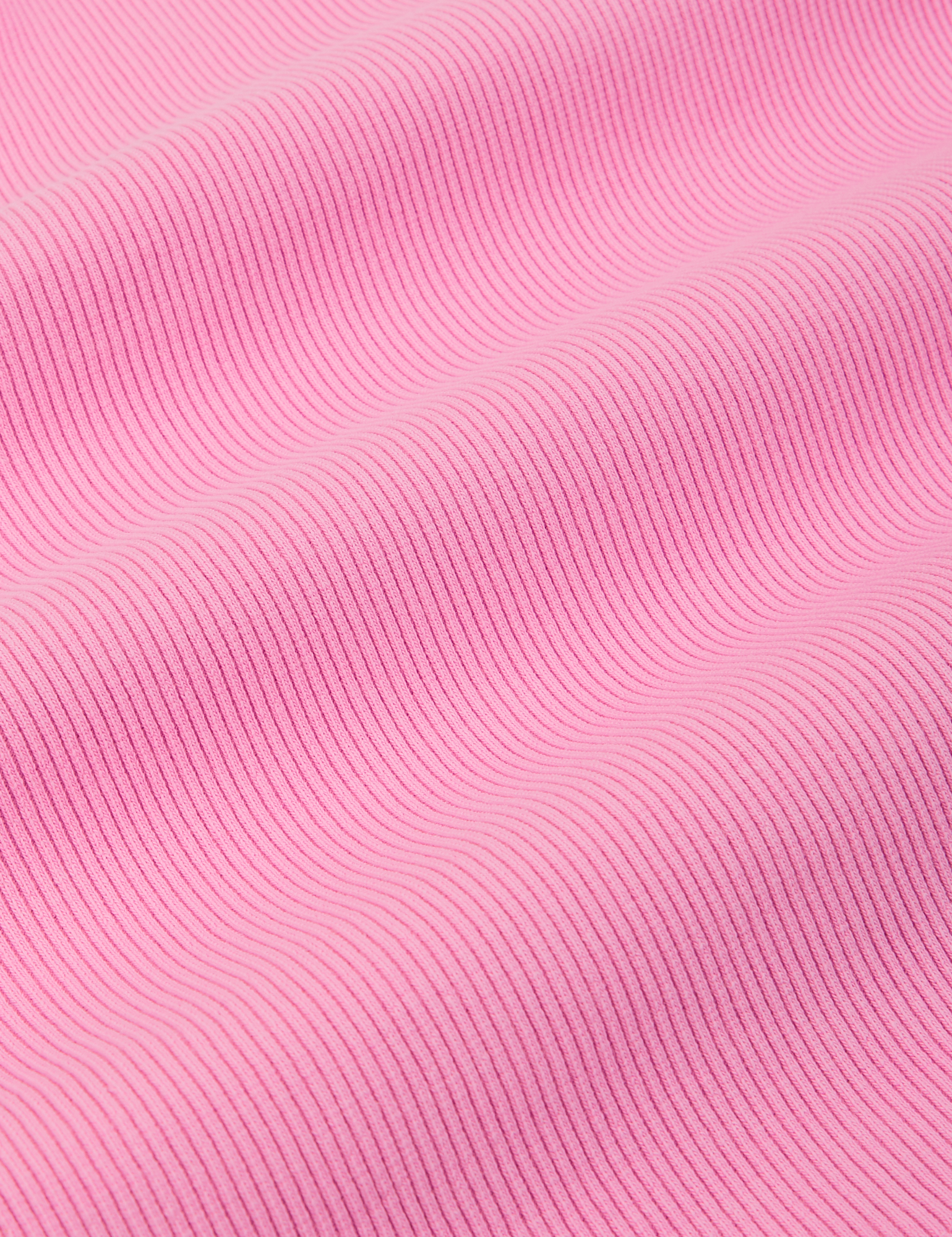  Long Sleeve V-Neck Tee in Bubblegum Pink fabric detail close up