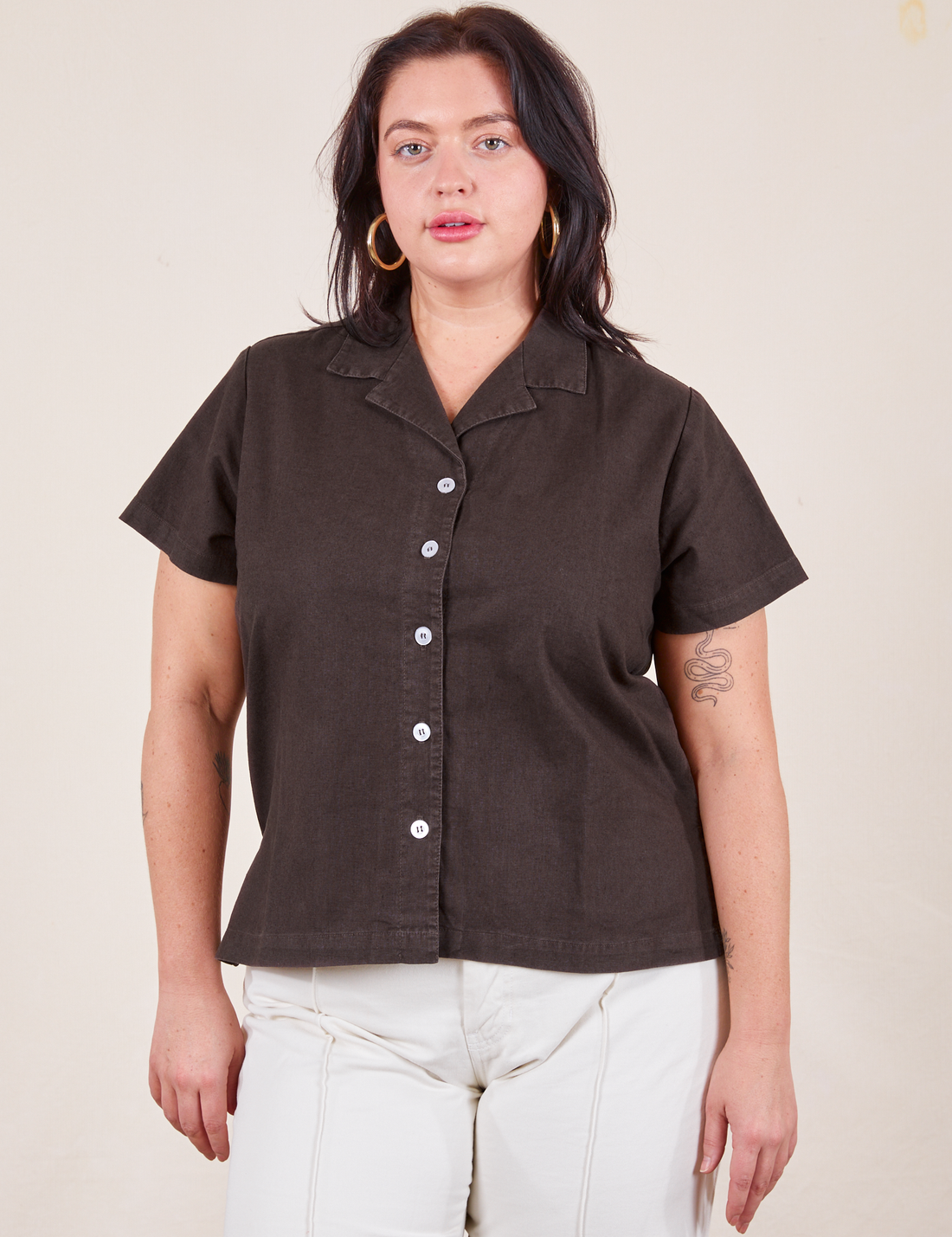 Pantry Button-Up in Espresso Brown on Faye wearing vintage off-white Western Pants