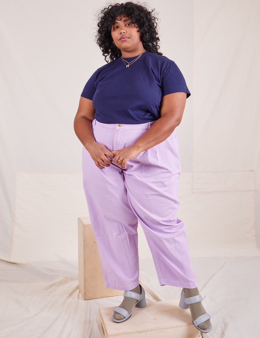 The Organic Vintage Tee in Navy Blue on Morgan wearing Lilac Purple trousers