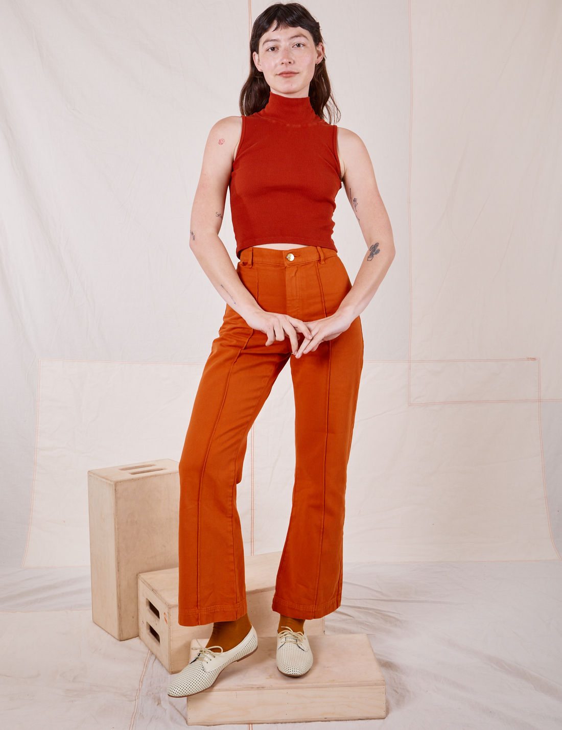 Sleeveless Essential Turtleneck in Paprika on Alex