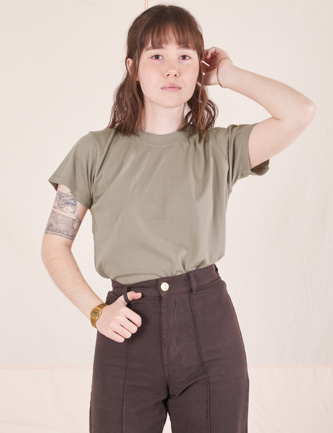 The Organic Vintage Tee in Khaki Grey on Hana wearing espresso brown Western Pants