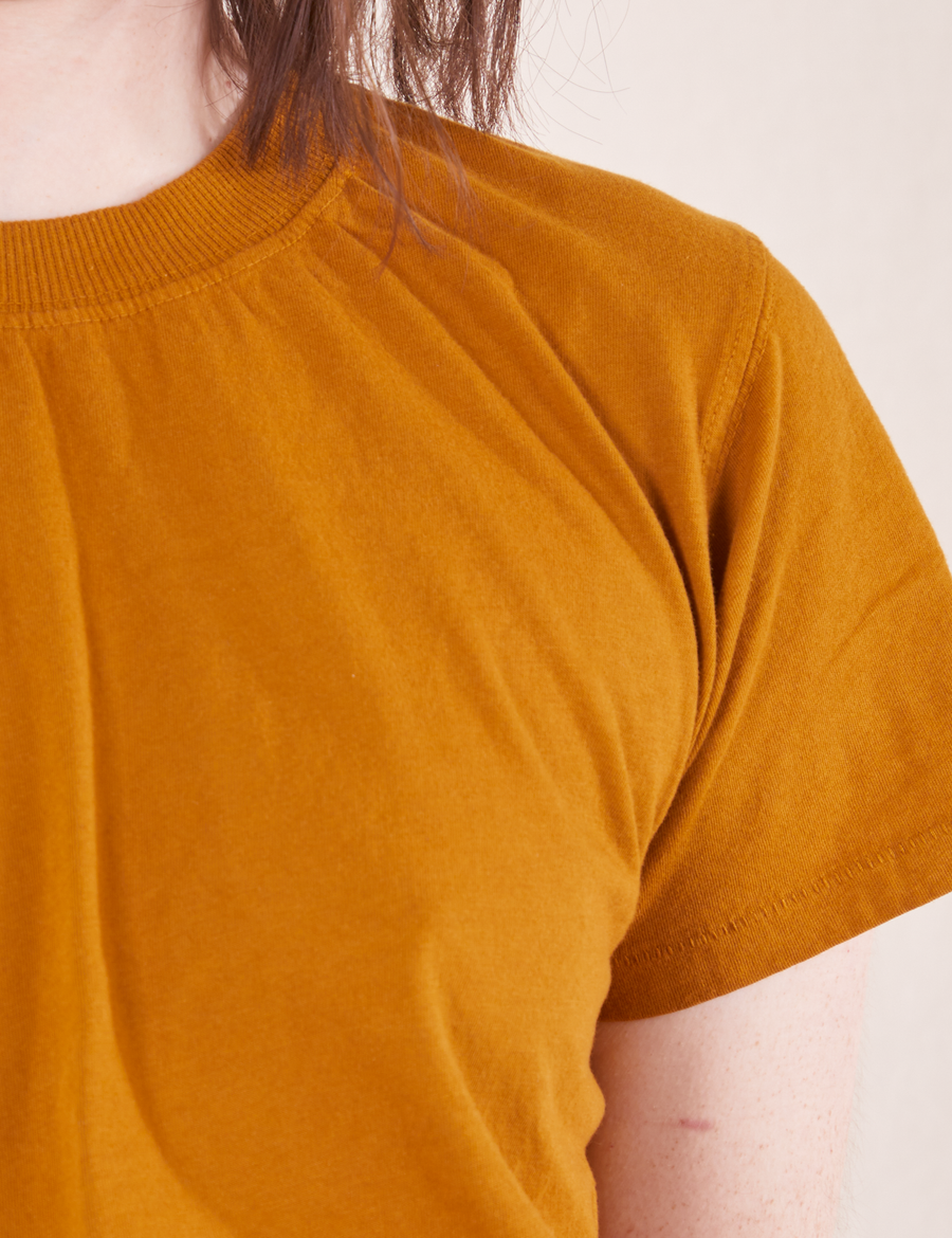 The Organic Vintage Tee in Spicy Mustard front close up on Hana