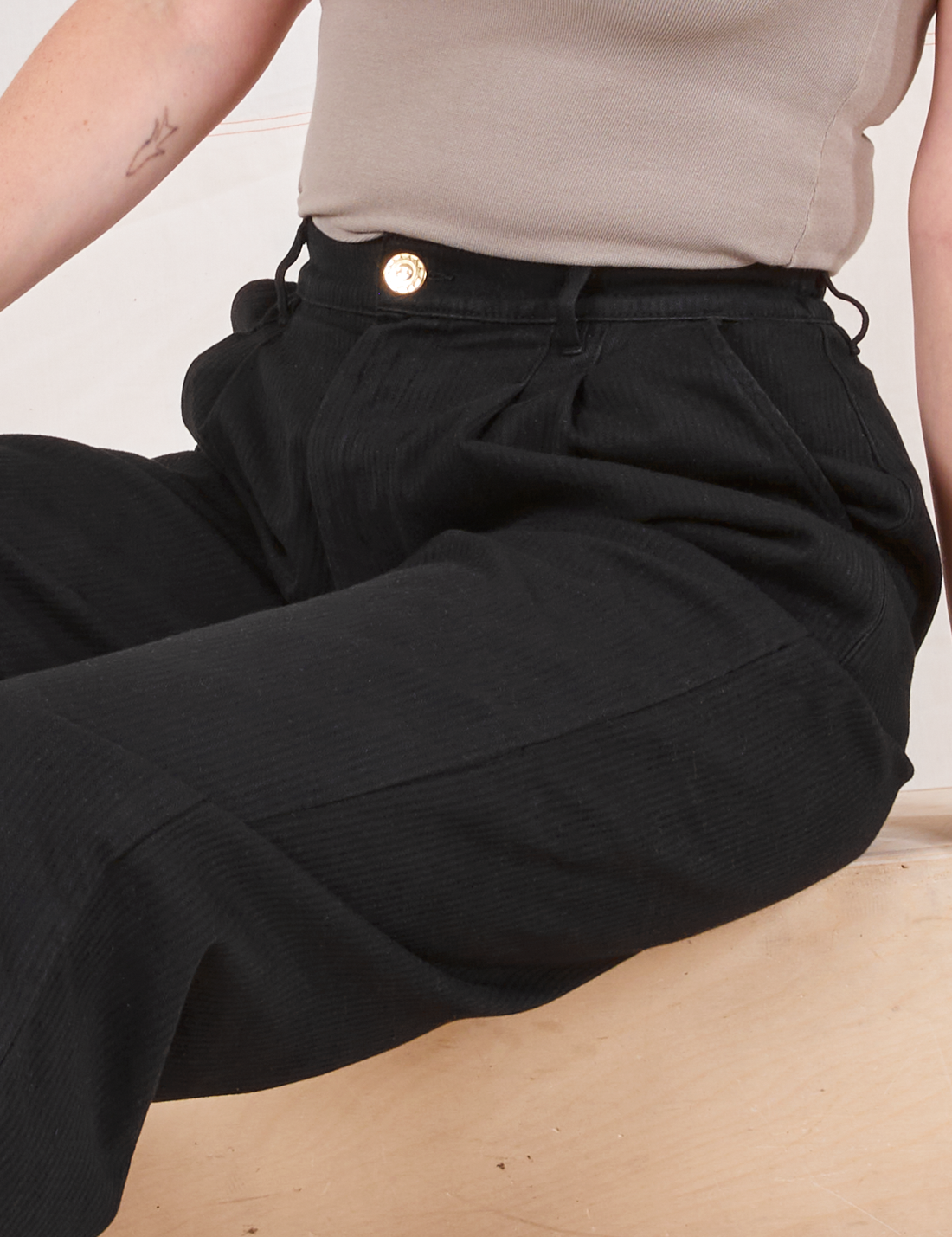 Heritage Trousers in Basic Black close up on Allison