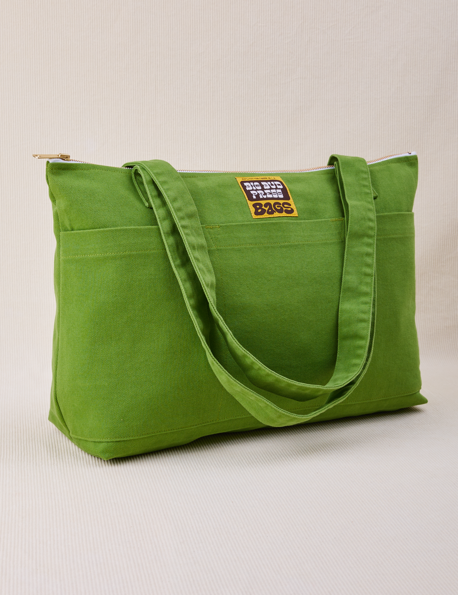 XL Zip Tote in Bright Olive