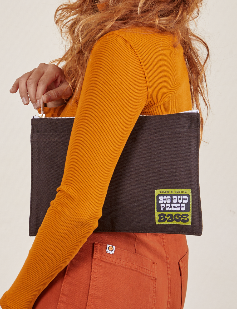 Big Pouch in Espresso Brown held by model