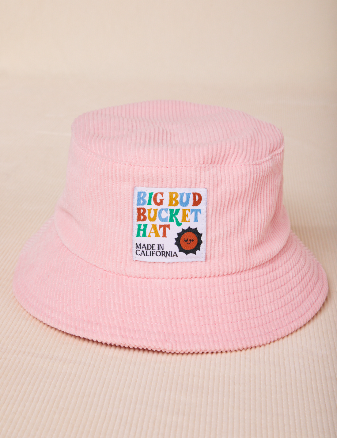 Big Bud Bucket Hat in baby pink