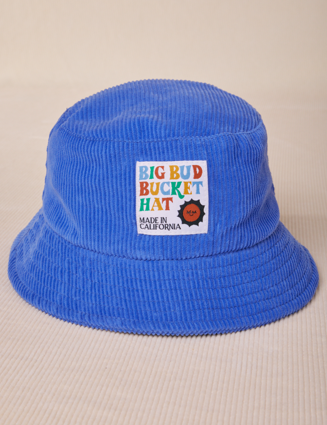 Big Bud Bucket Hat in cornflower blue