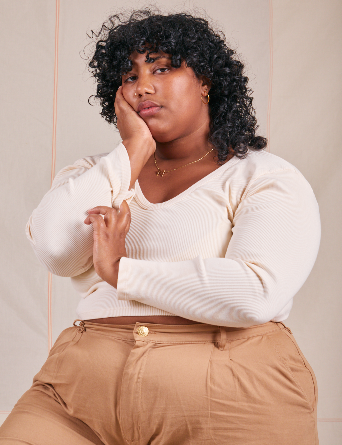 Long Sleeve V-Neck Tee - Vintage Tee Off-White