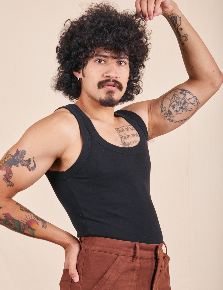 The Tank Top in Basic Black side view on Jesse